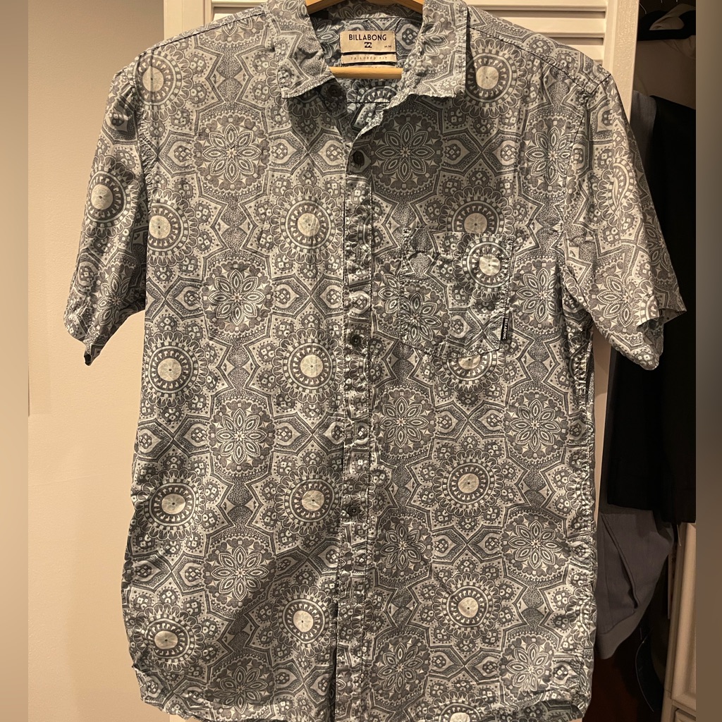 Billabong Button Down